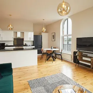  Apartment Host & - Artsbank United Kingdom